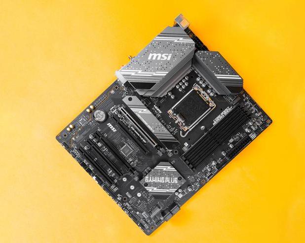 Обзор материнской платы MSI B760 Gaming Plus WIFI / Платформа ПК / iXBT Live