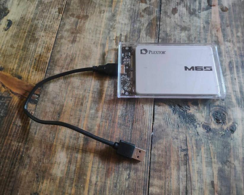 Старый SATA-диск — в новую «турбофлешку»: 7 недорогих USB кейсов для 2.5-дюймовых дисков (от 400 Мбайт/с, дешевле 1000 рублей) / Подборки товаров / iXBT Live