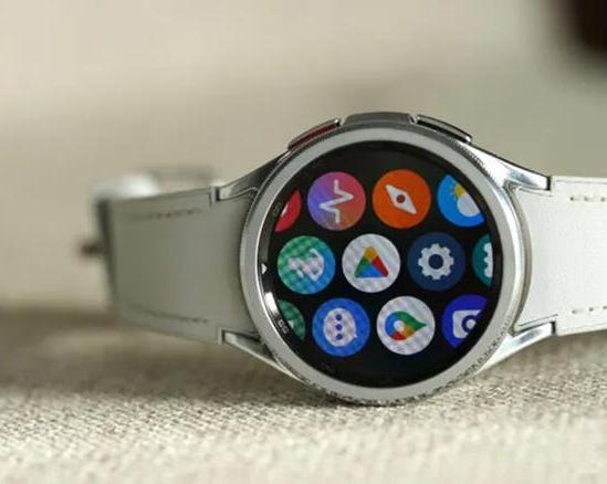 Сертификация 3С подтвердила дизайн Galaxy Watch 7 и Watch Ultra от Samsung / Гаджеты / iXBT Live